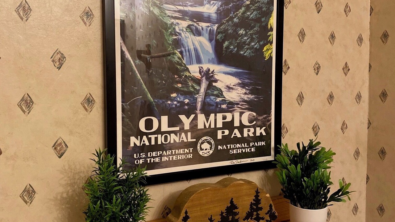 Photo of Bedroom in Forks