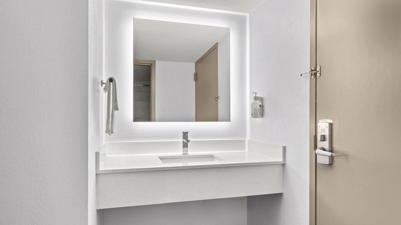 Photo of Bathroom in Batavia