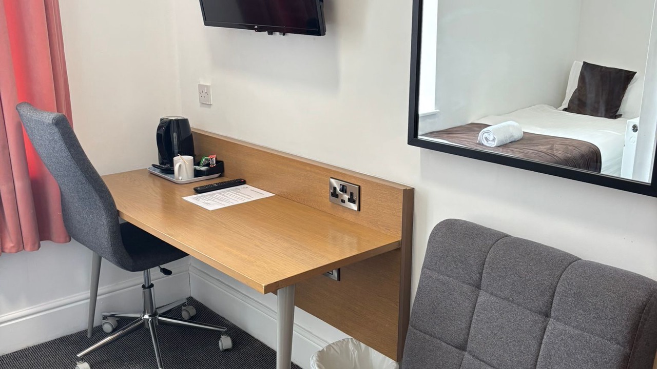 Photo of Bedroom in Skegby