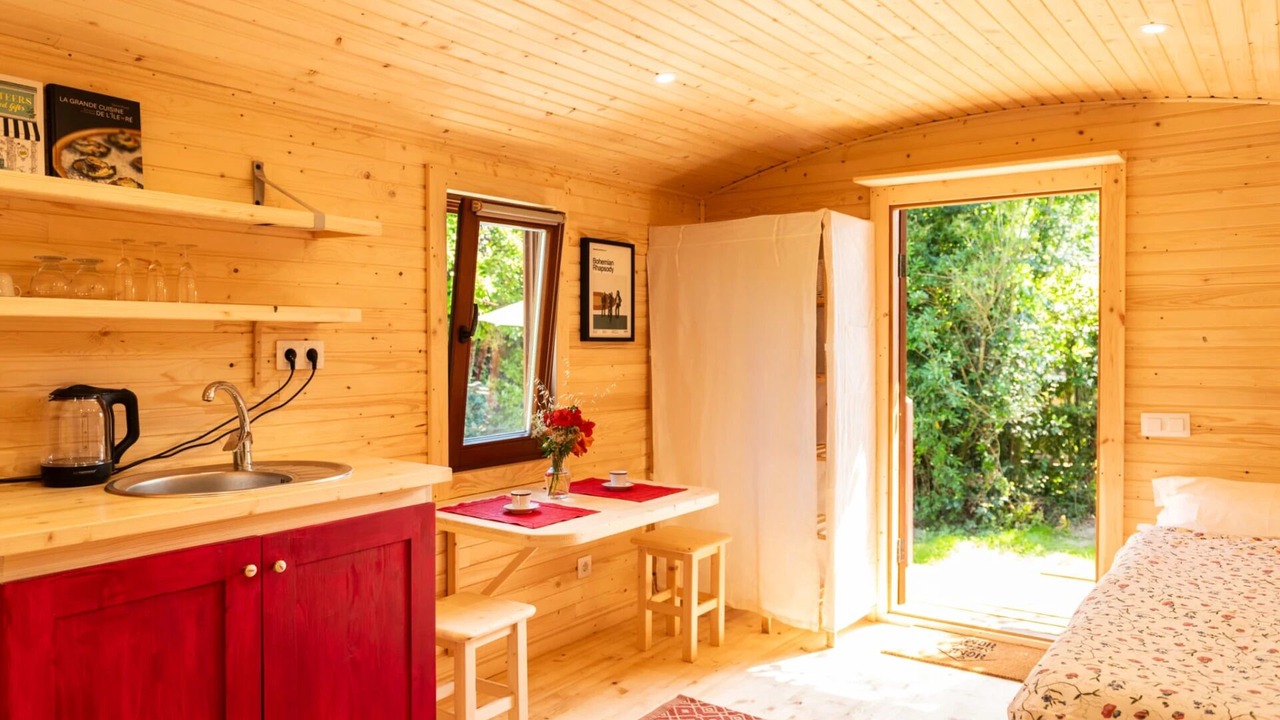 Photo of Patio Balcony in Le Gue-d'Allere