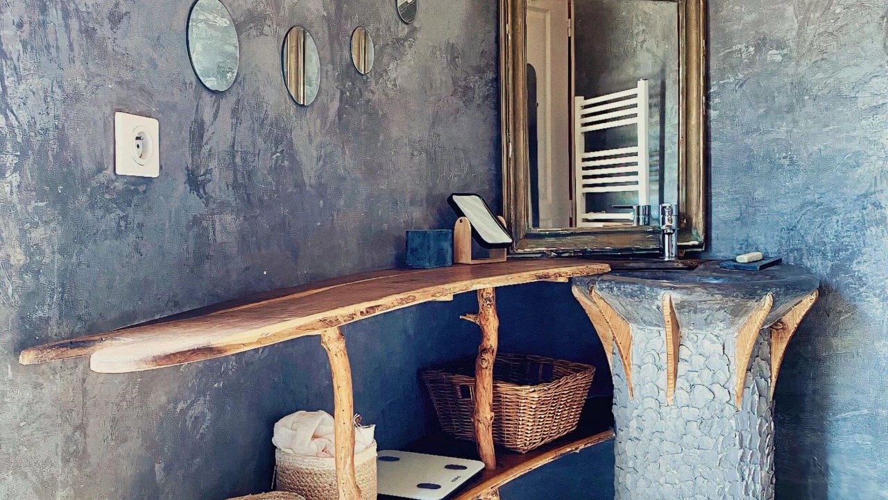 Photo of Bathroom in Plogoff