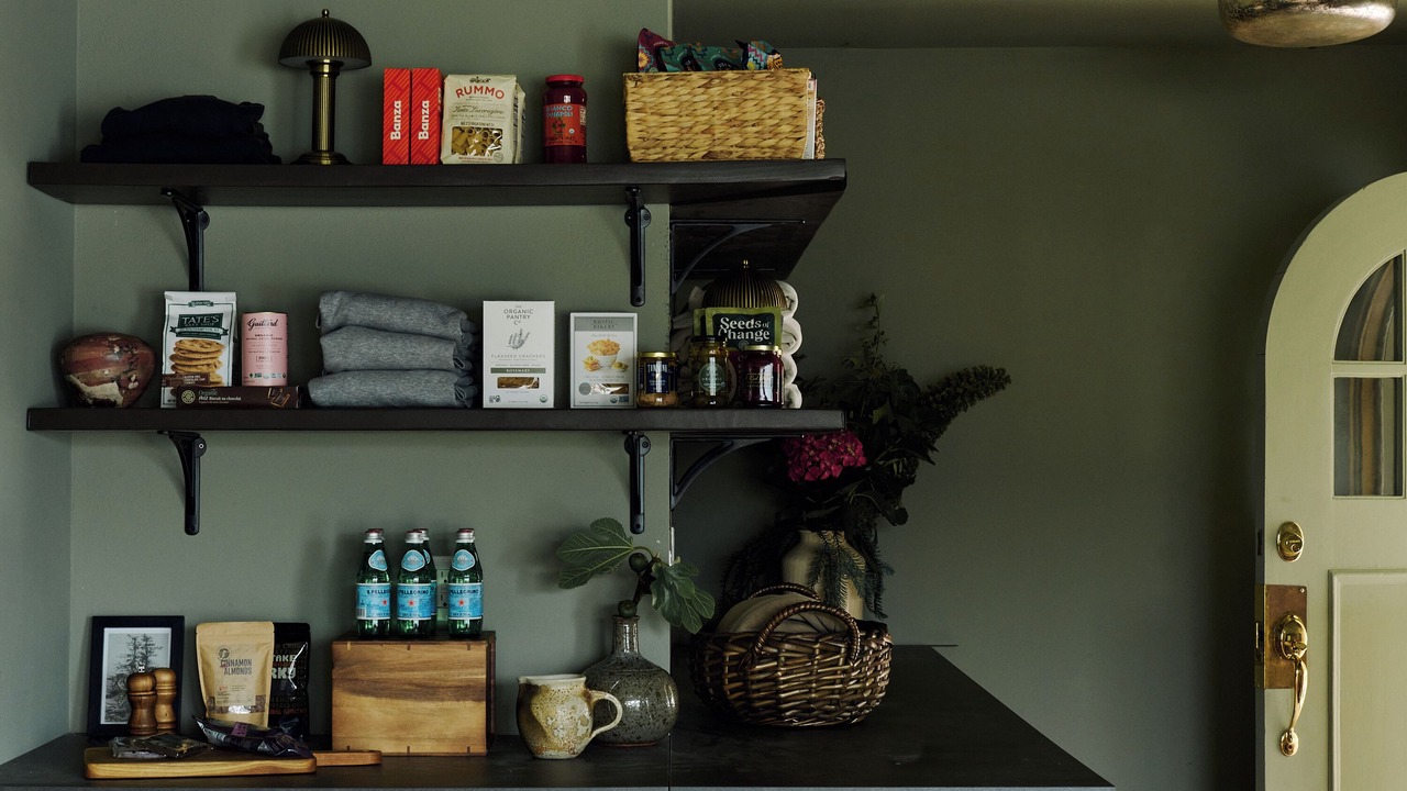 Photo of Others in Jenner