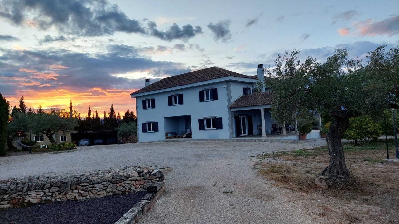 Photo of Outdoor in Calig