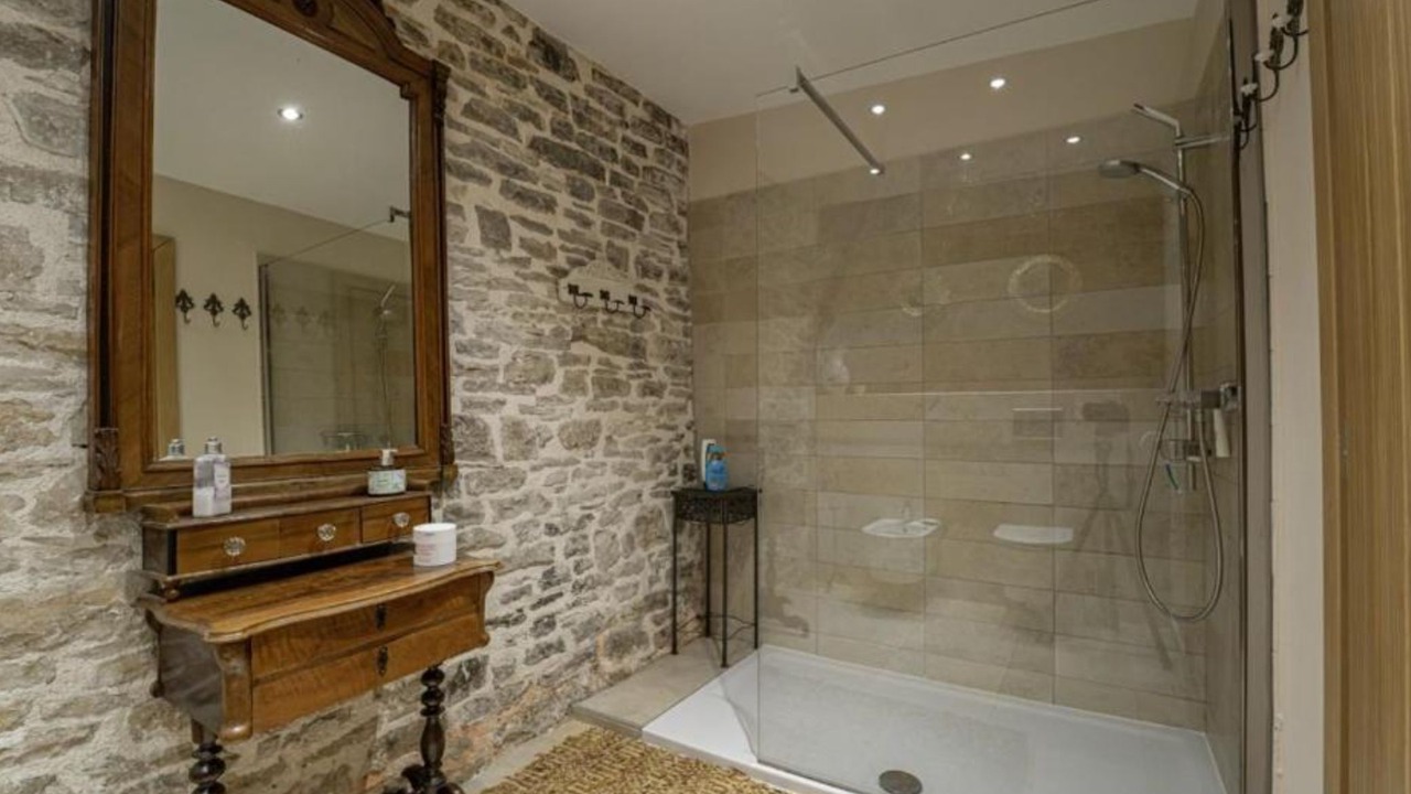 Photo of Bathroom in Mofardini