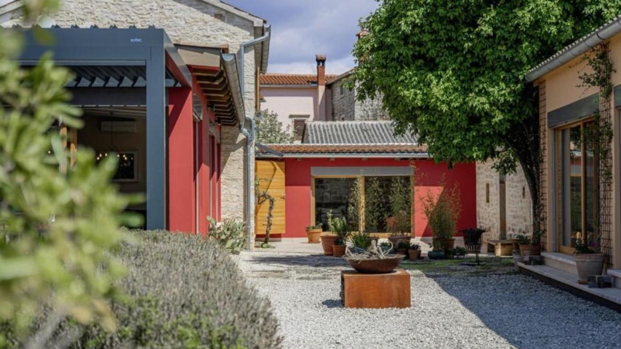 Photo of Outdoor in Mofardini