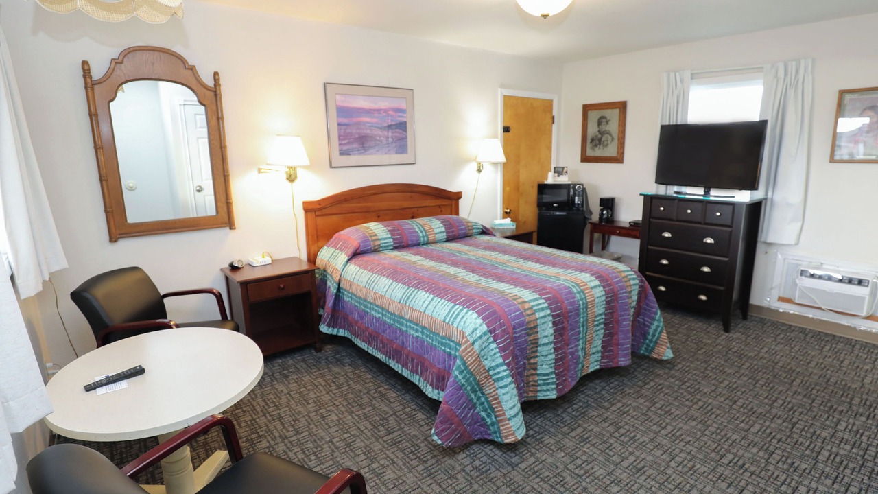 Photo of Bedroom in Condon