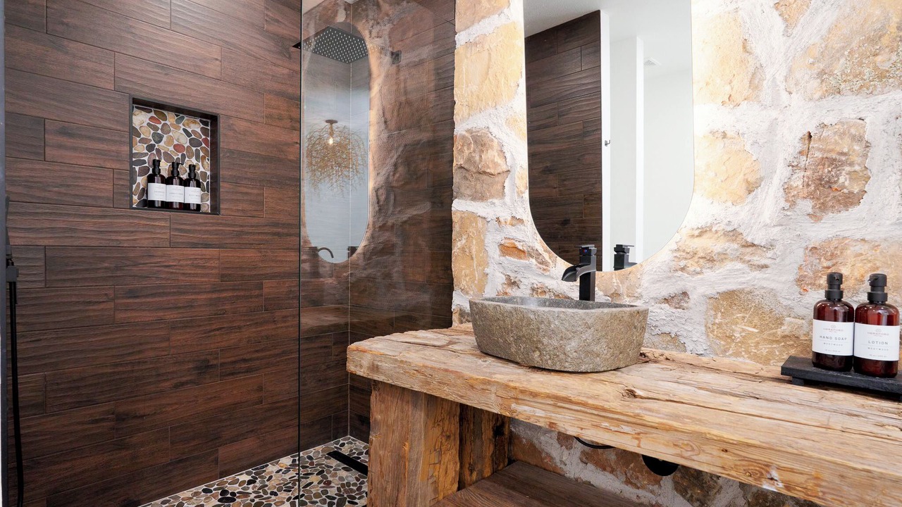 Photo of Bathroom in Albany