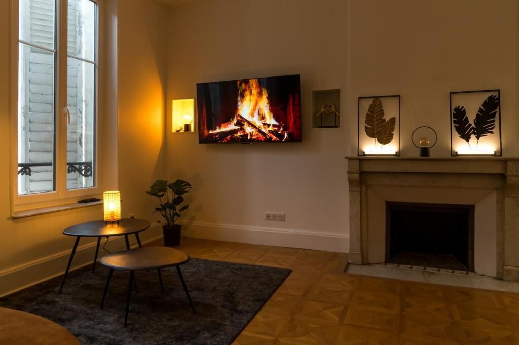 Photo of Others in Arry