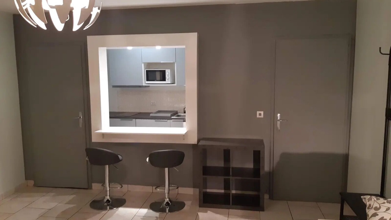 Photo of Others in Arry