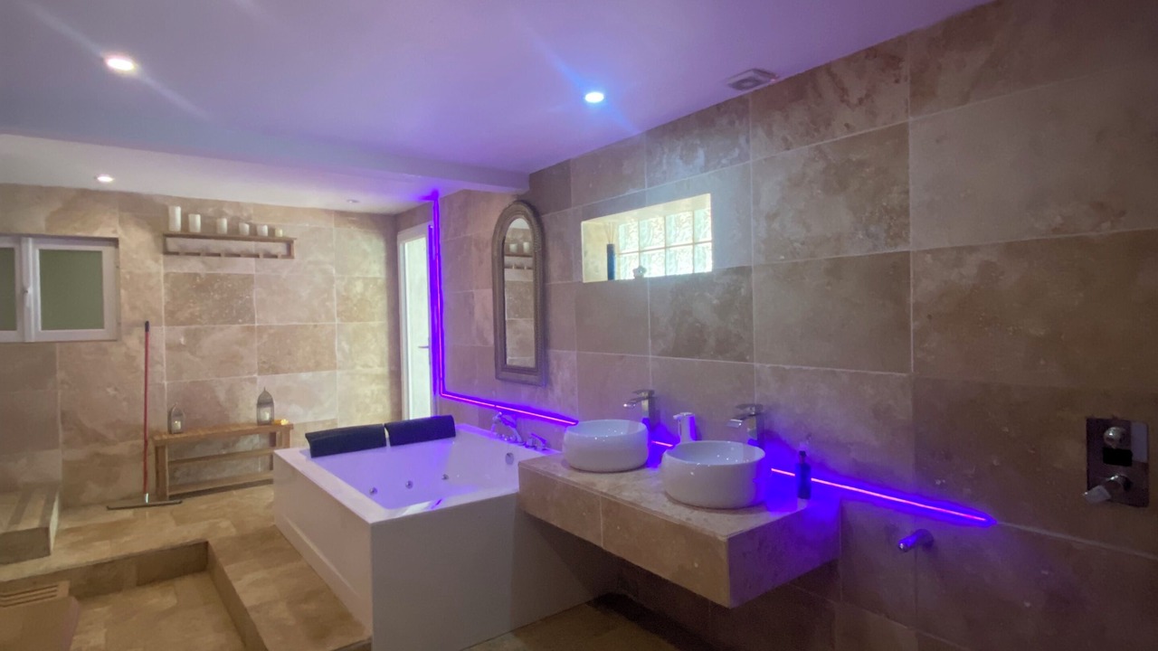 Photo of Others in Bourg-Saint-Andeol