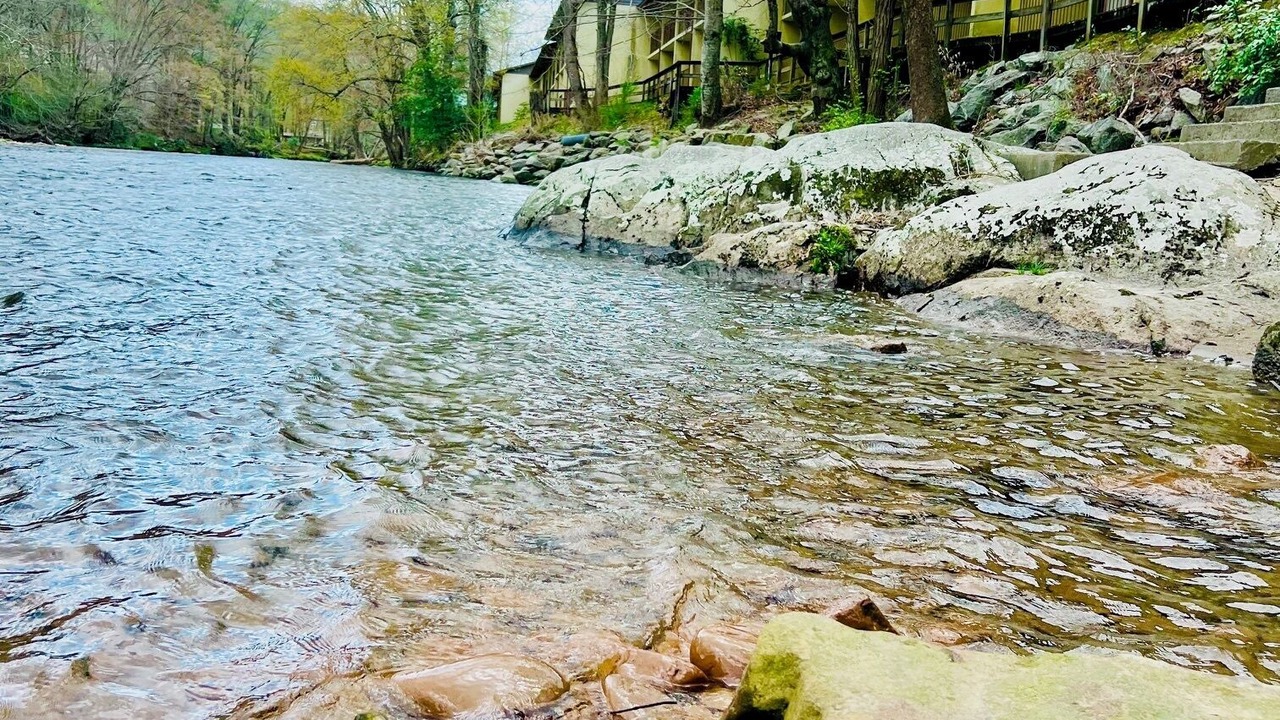 Photo of Outdoor in Cherokee