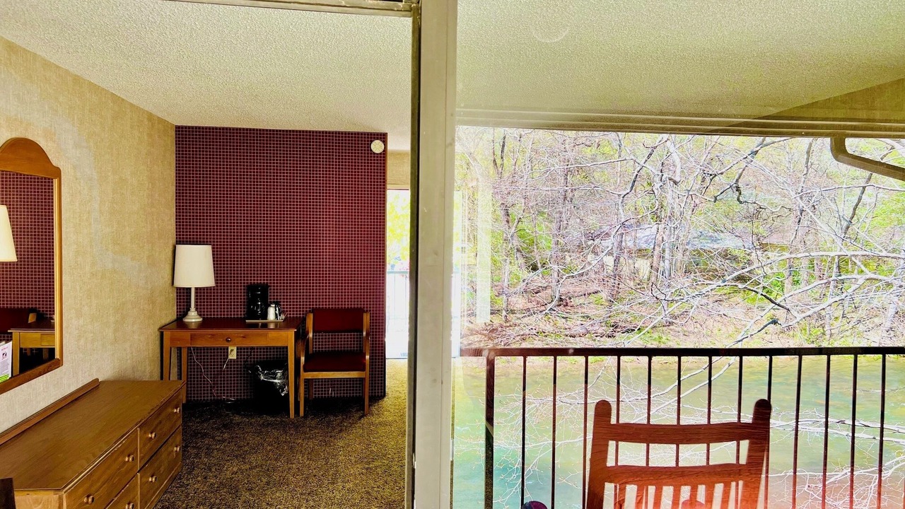 Photo of Patio Balcony in Cherokee