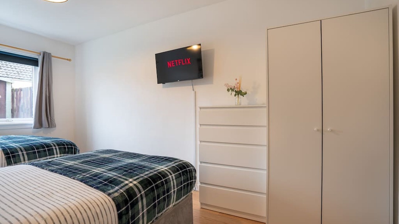 Photo of Others in Ormiston