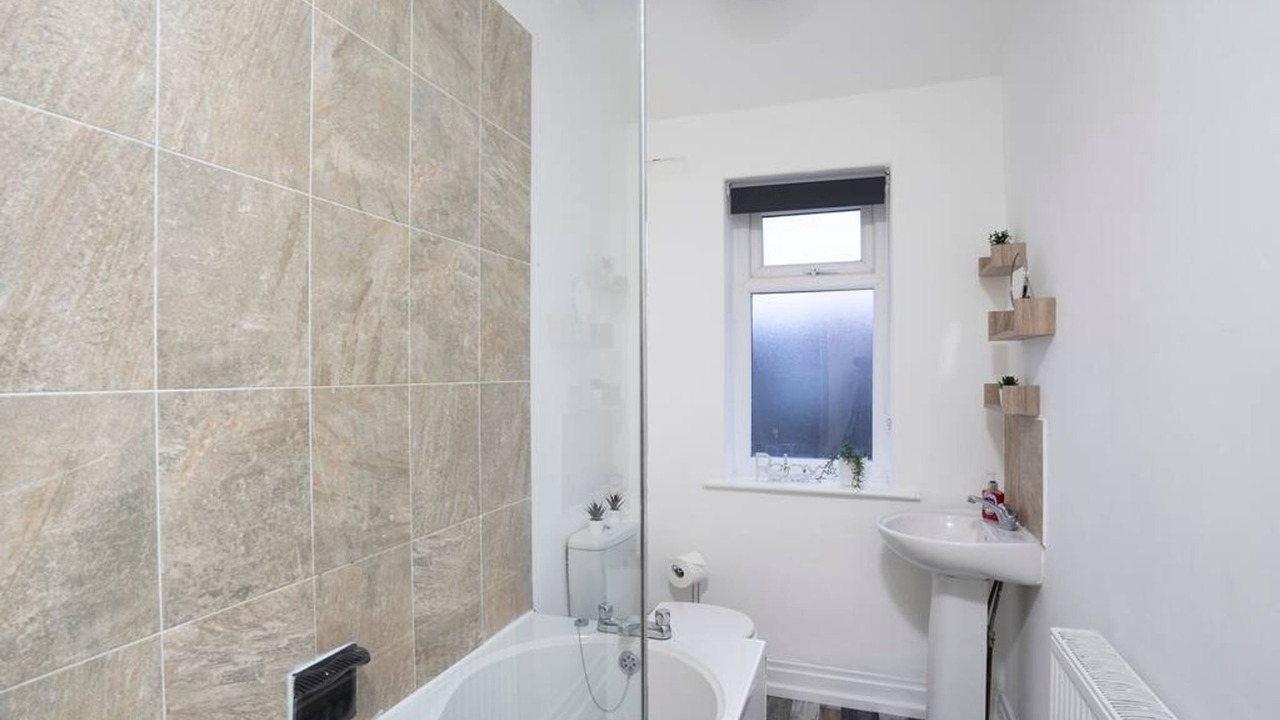 Photo of Others in Bispham