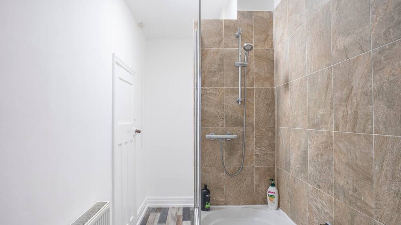 Photo of Others in Bispham