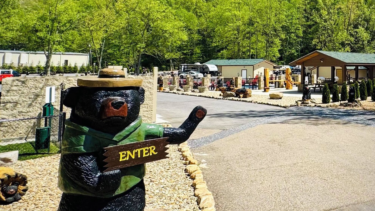 Photo of Others in Gatlinburg