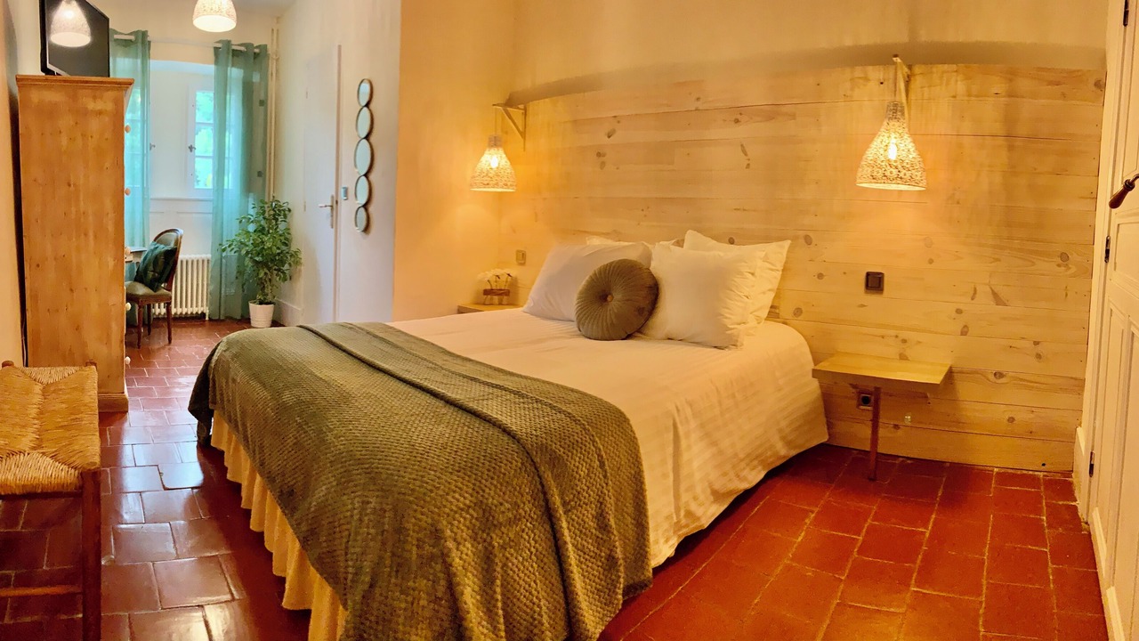 Photo of Bedroom in Saint-Andre-de-Majencoules