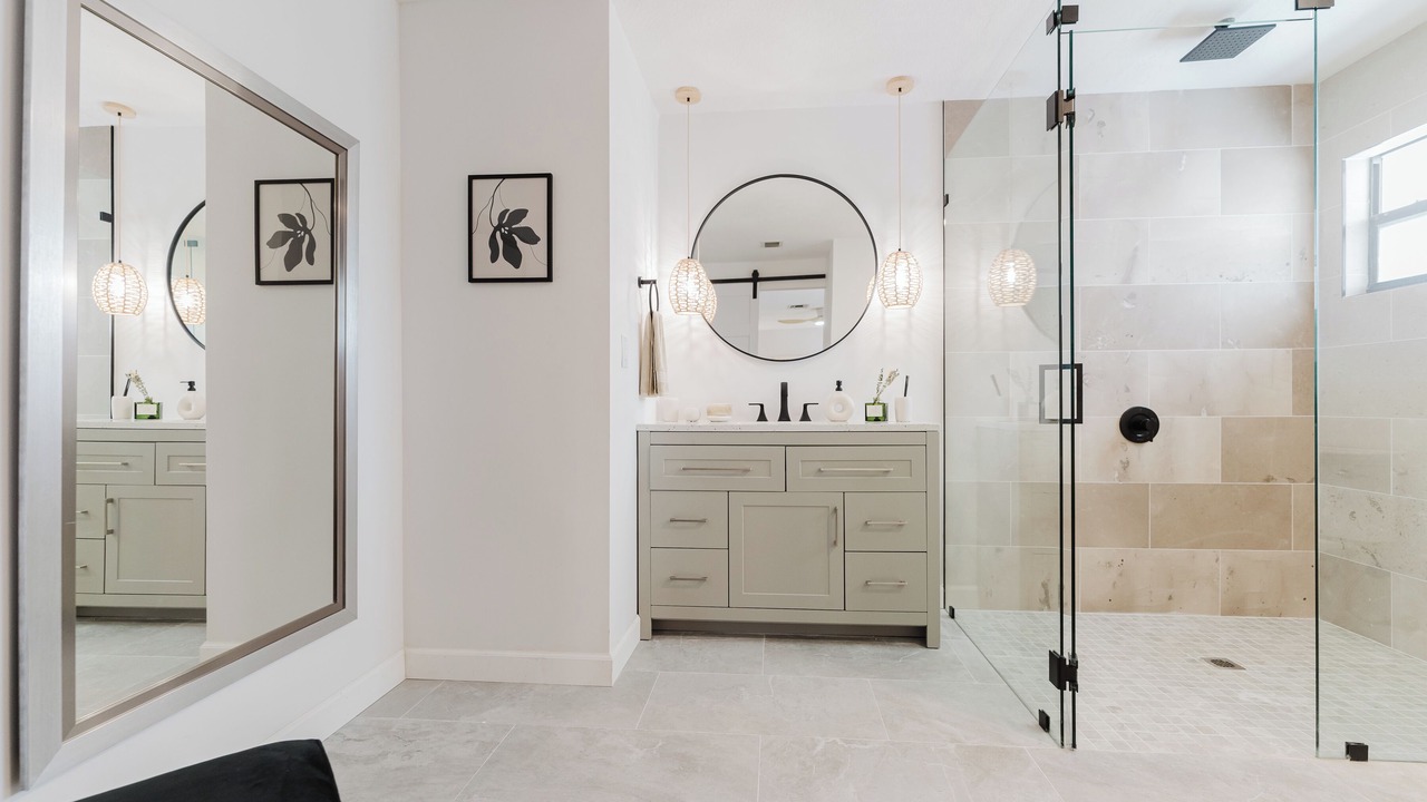 Photo of Bathroom in Pembroke Pines