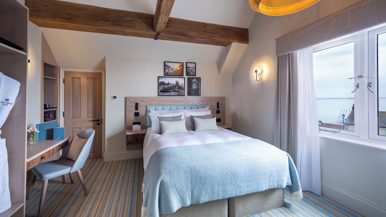 Photo of Bedroom in Leigh-on-Sea