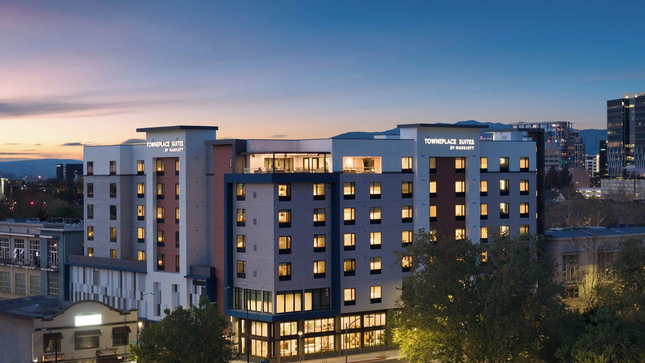 Photo of Outdoor in Auzerais - Josefa