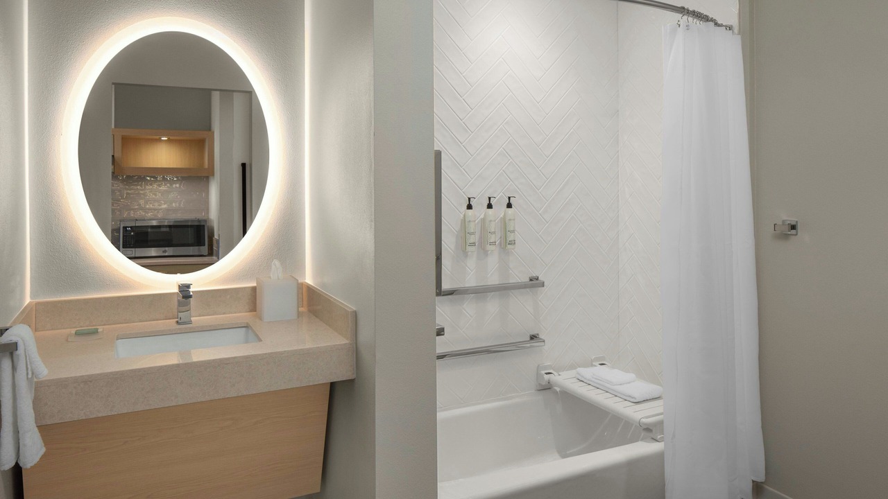 Photo of Others in Auzerais - Josefa