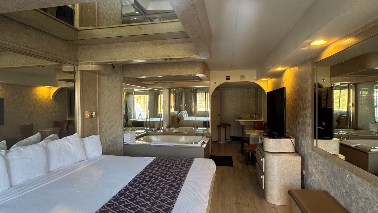 Photo of Bedroom in Chicago Ridge