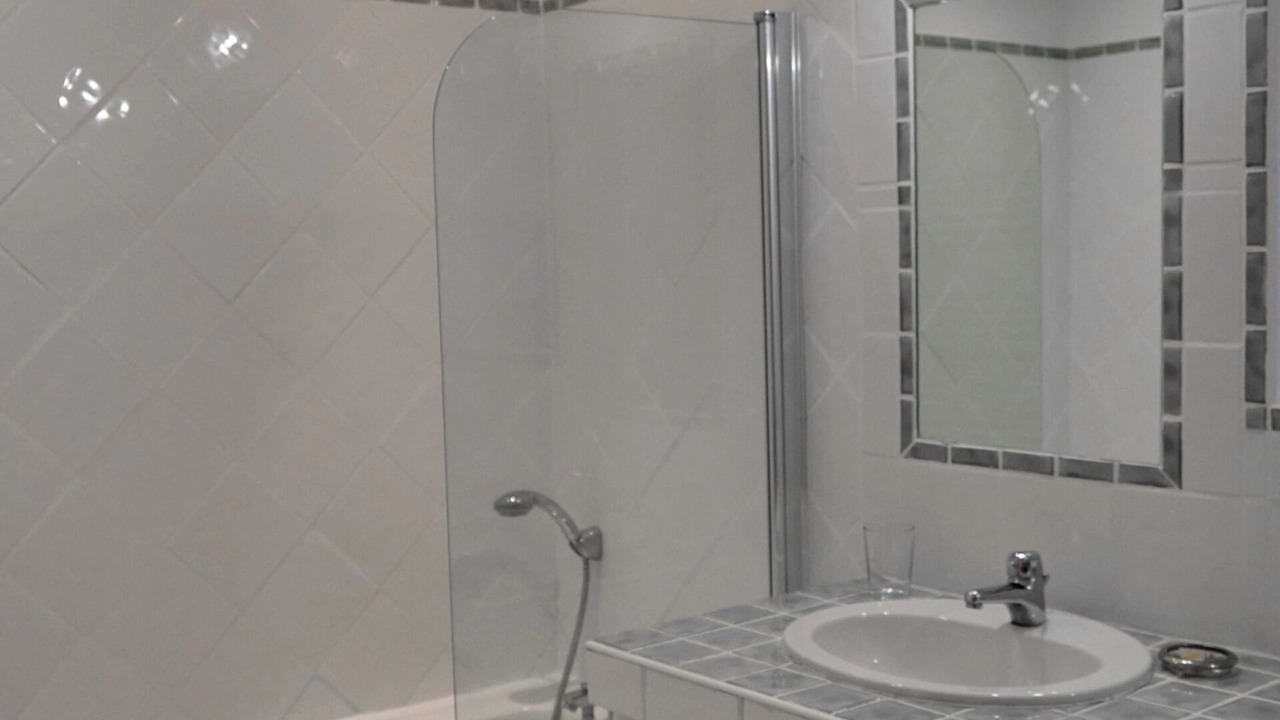 Photo of Bathroom in Cahuzac