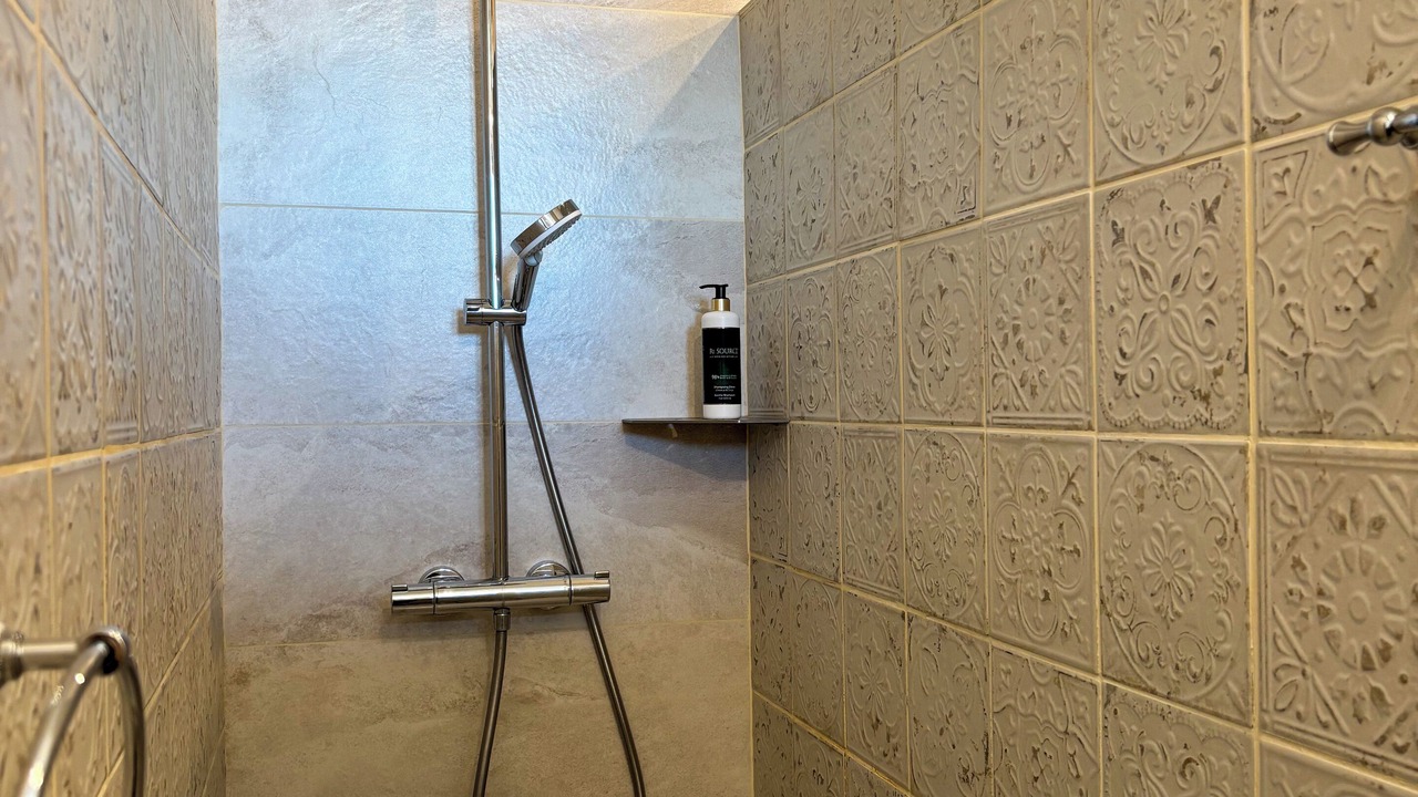 Photo of Bathroom in Cournon-dʼAuvergne