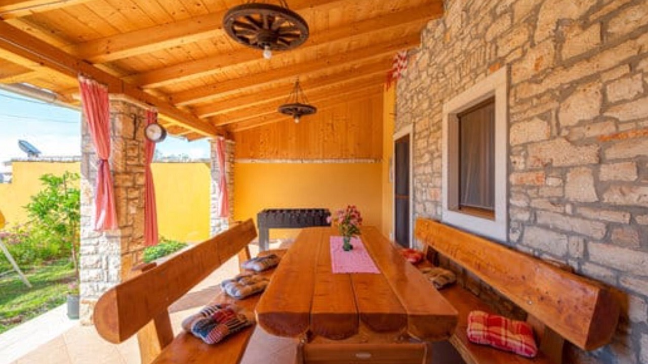 Photo of Outdoor in Gajana