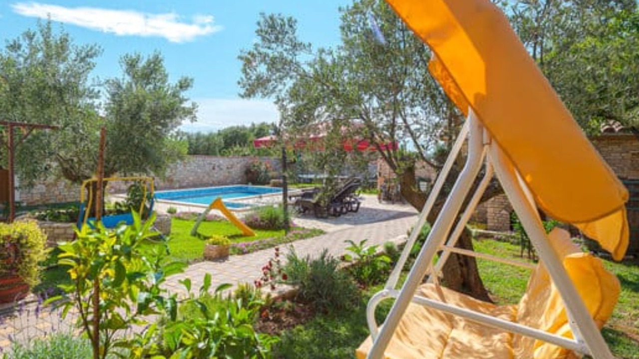 Photo of Outdoor in Gajana