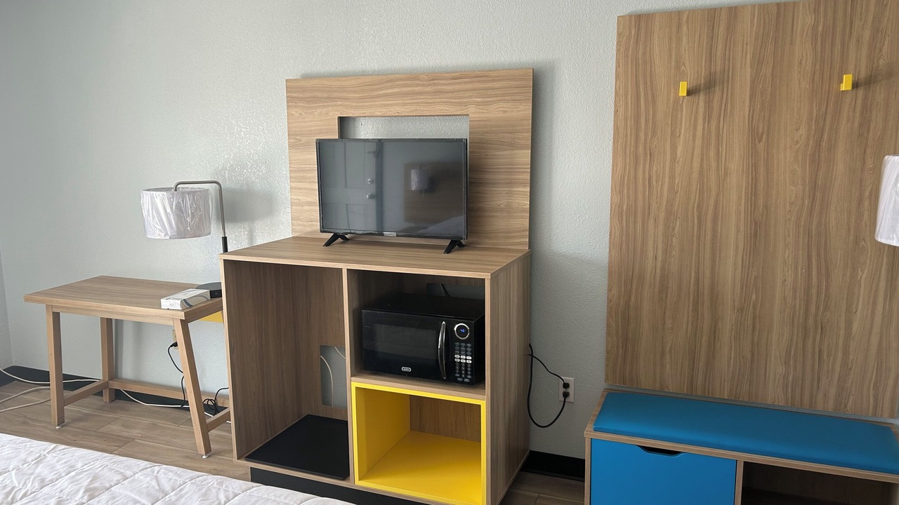 Photo of Bedroom in Lake St Louis