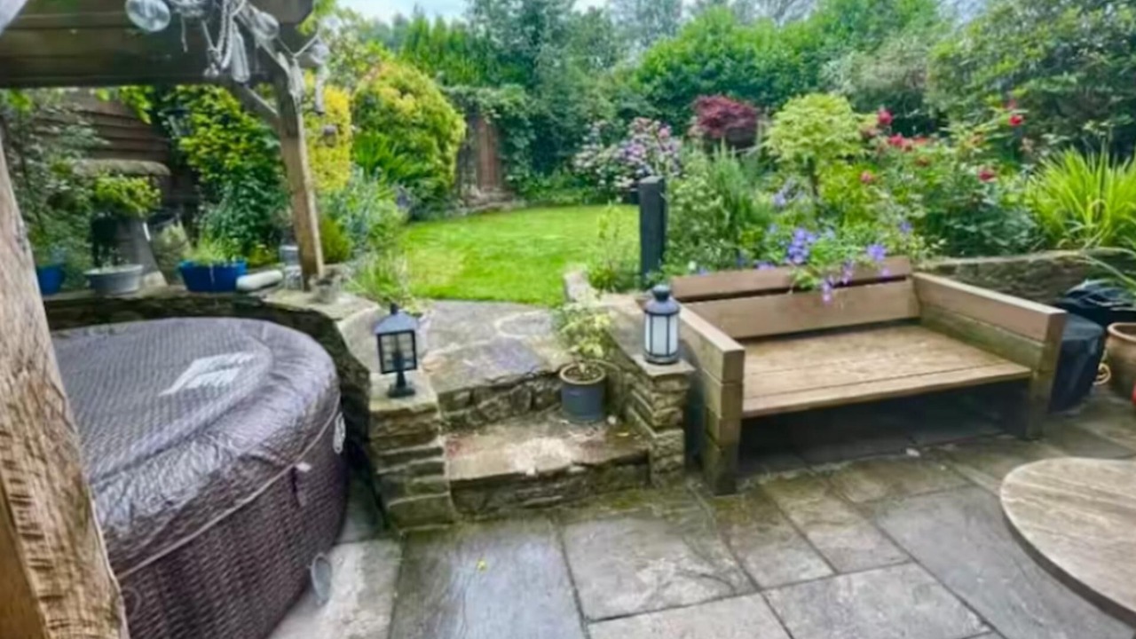 Photo of Others in Bury