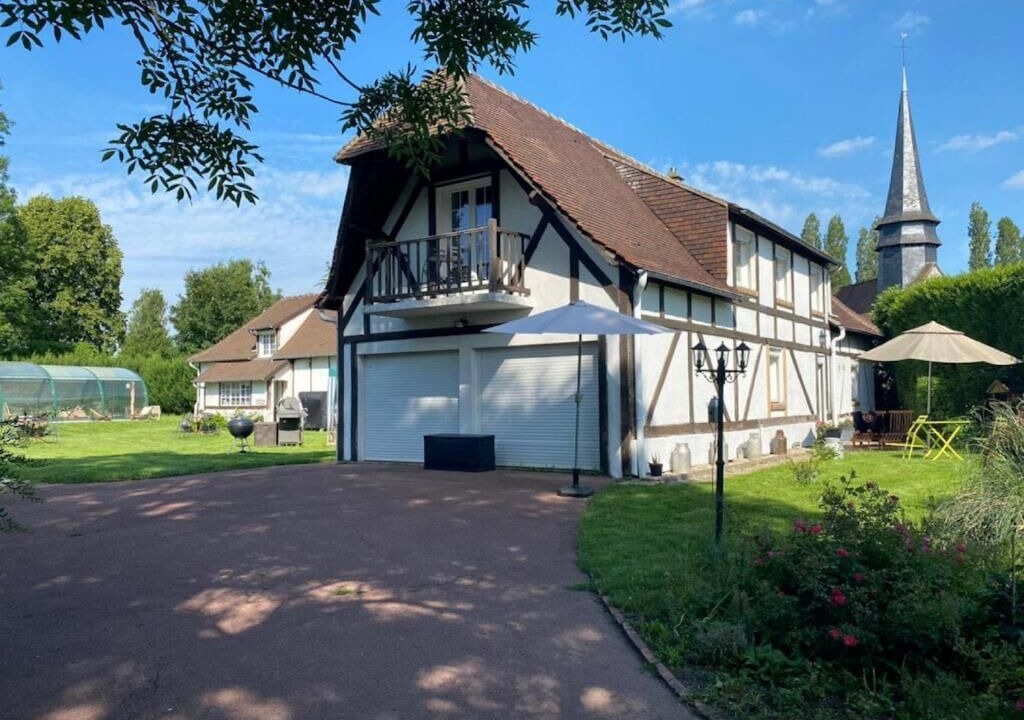 Photo of Outdoor in Suzay