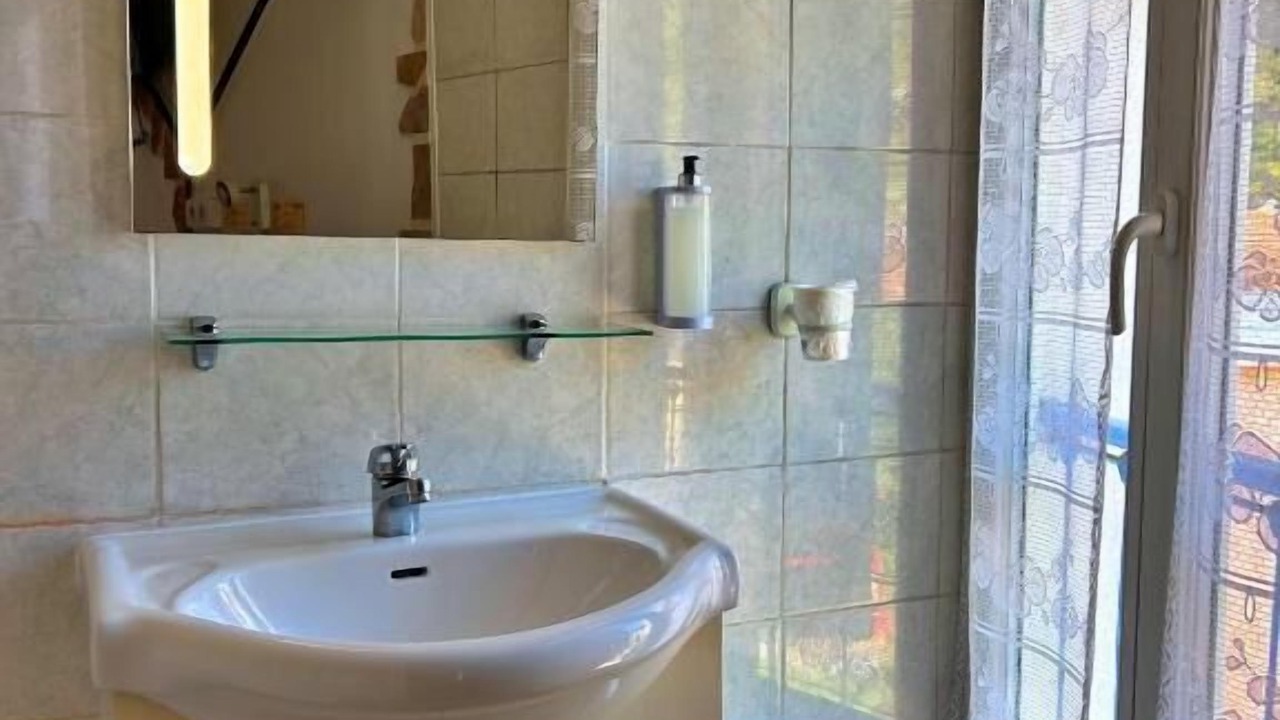 Photo of Others in Annot