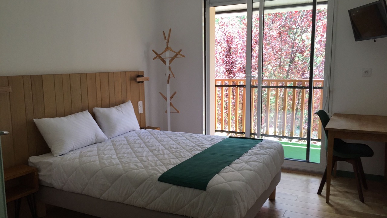 Photo of Bedroom in Bruere-Allichamps