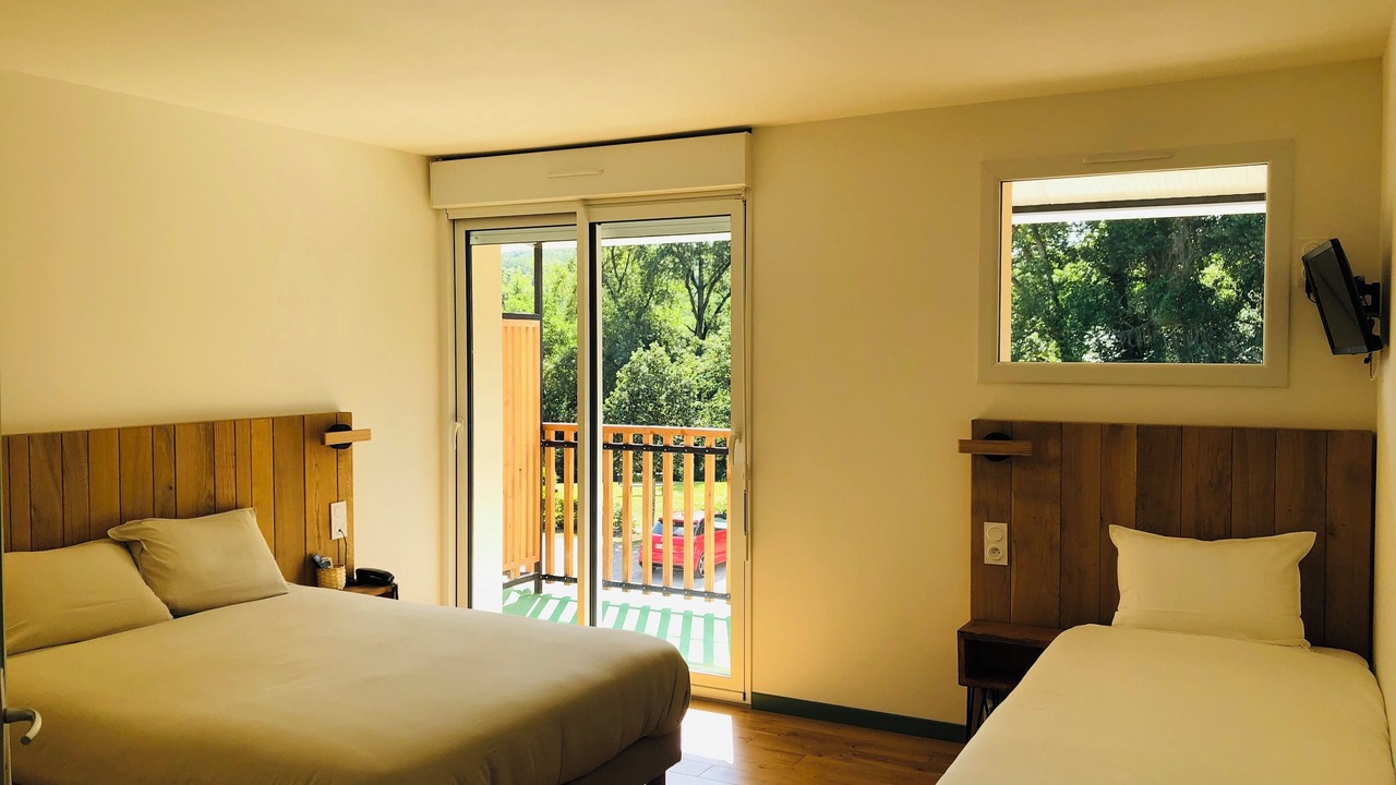 Photo of Bedroom in Bruere-Allichamps