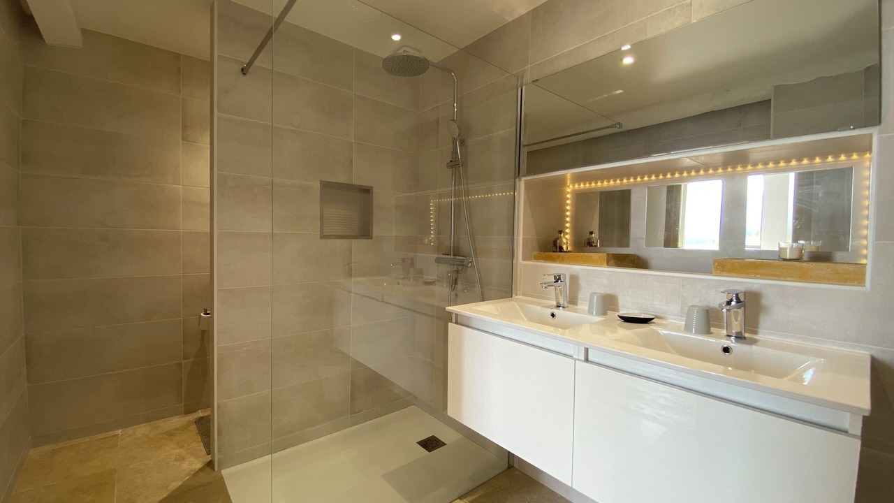 Photo of Bathroom in Sepx