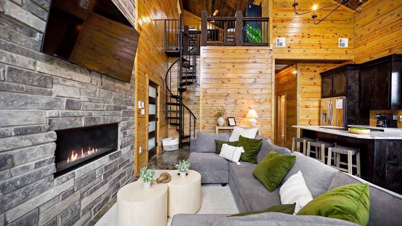 Photo of Livingroom in Broken Bow