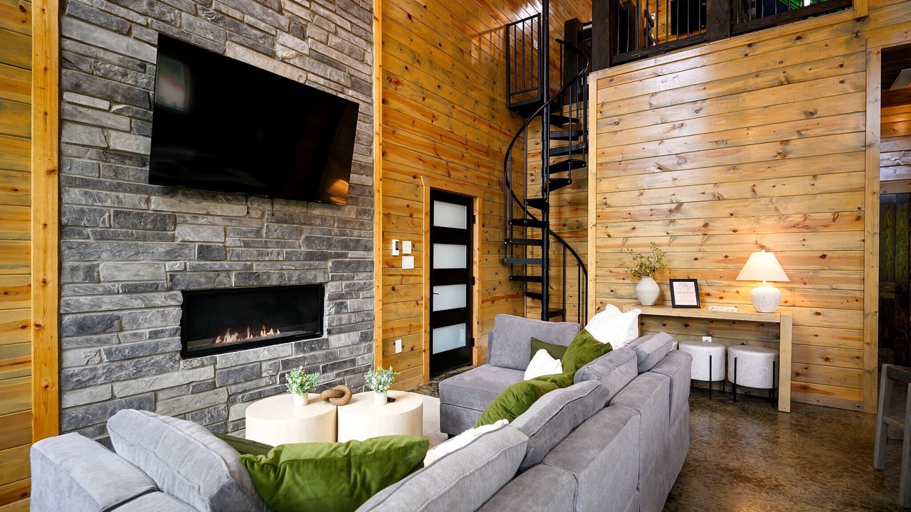 Photo of Livingroom in Broken Bow