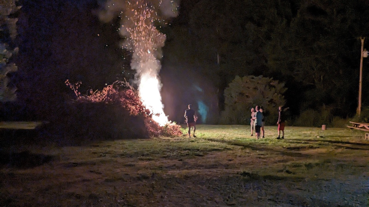 Photo of Outdoor in Benton