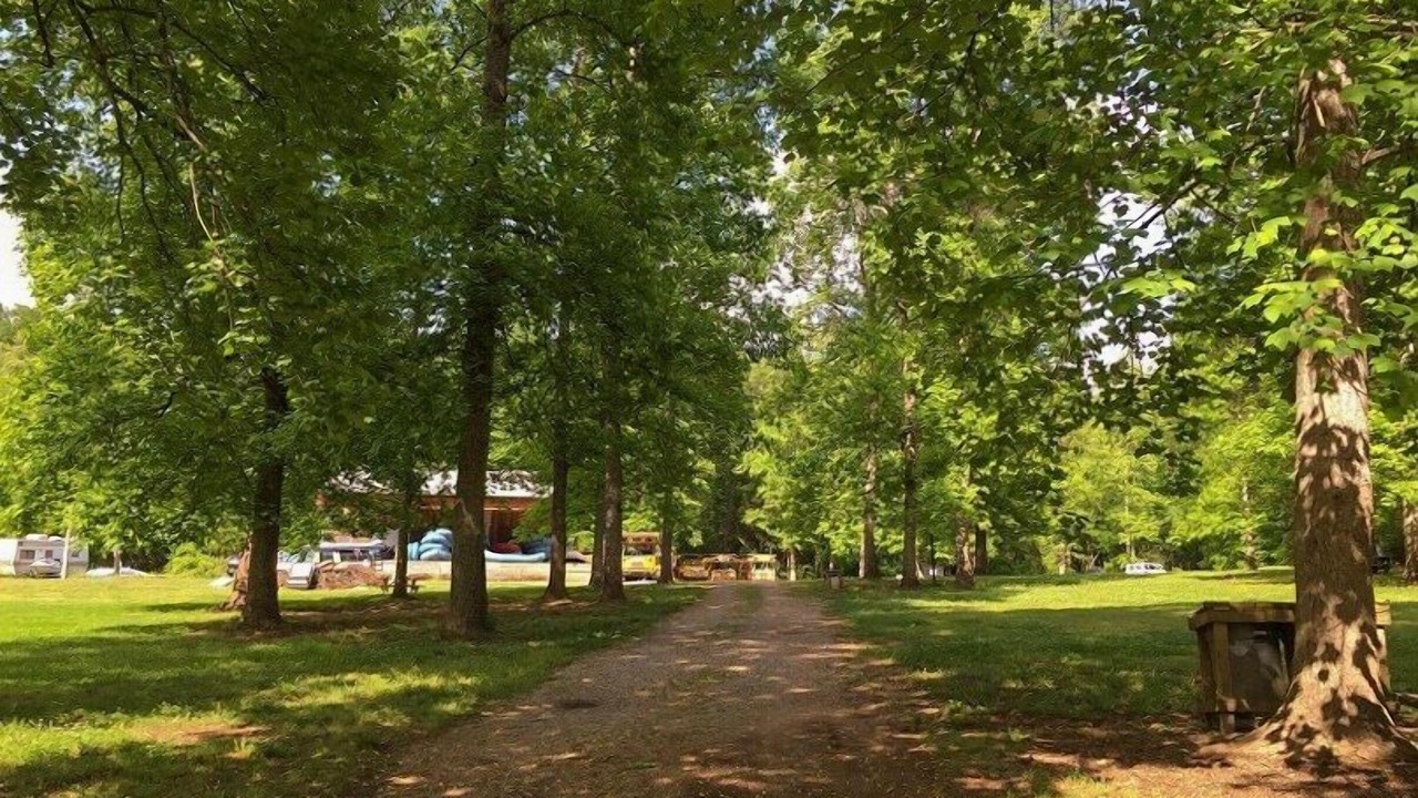 Photo of Outdoor in Benton