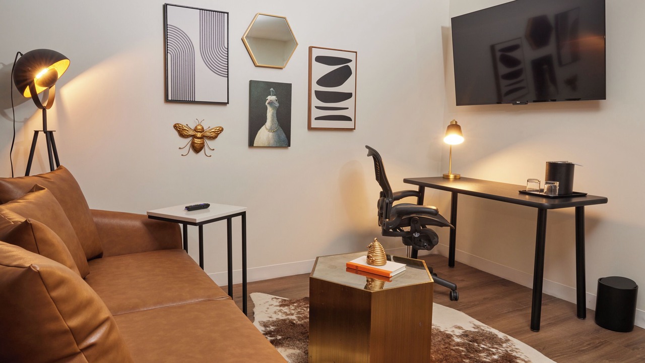 Photo of Livingroom in Southwest Raleigh