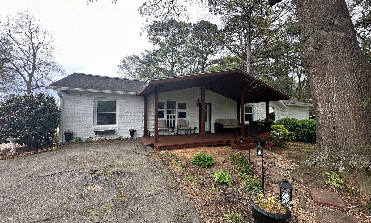 Photo of Bathroom in Kennesaw