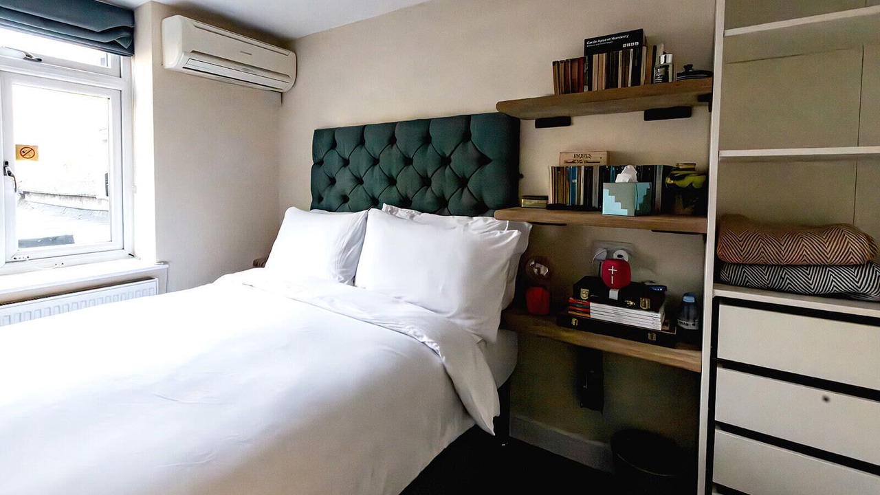 Photo of Bedroom in Dalston