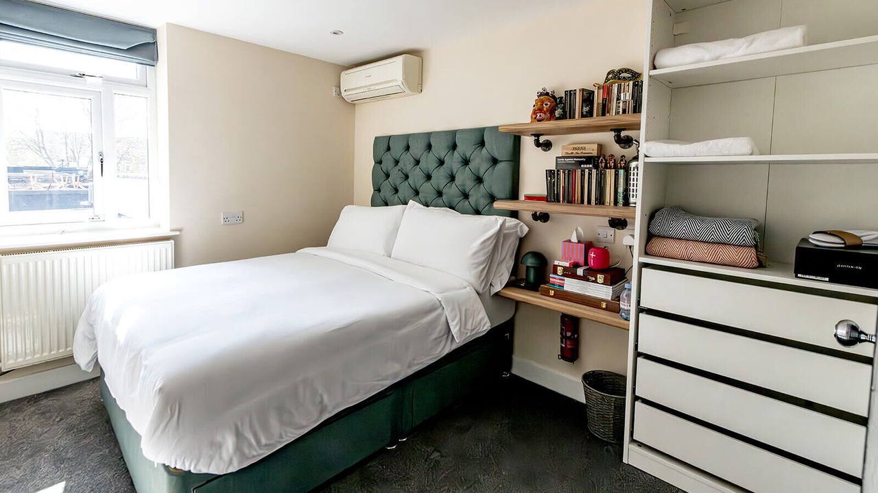 Photo of Bedroom in Dalston