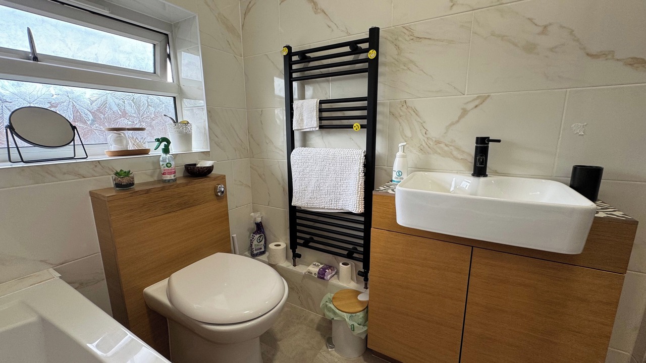 Photo of Bathroom in Reading