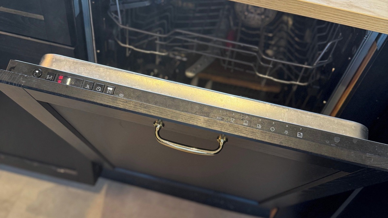 Photo of Others in Reading