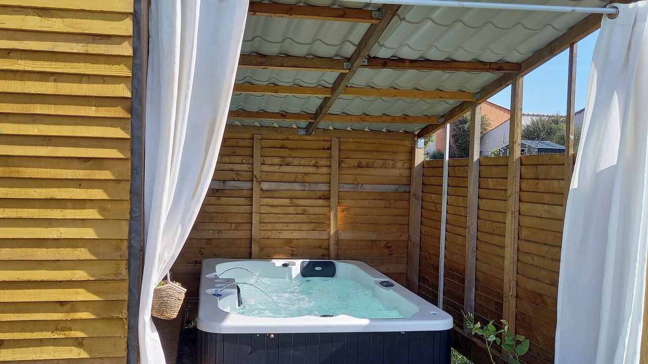 Photo of Outdoor in Fox-Amphoux