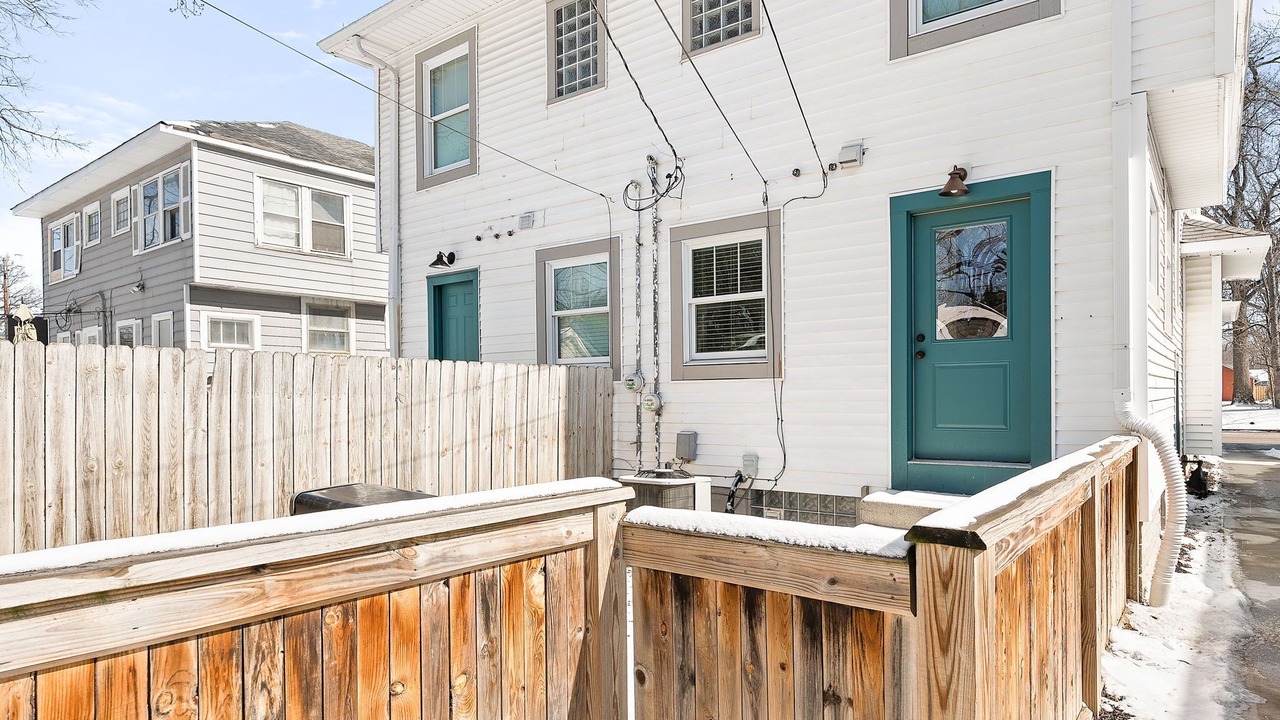 Photo of Outdoor in Meridian-Kessler