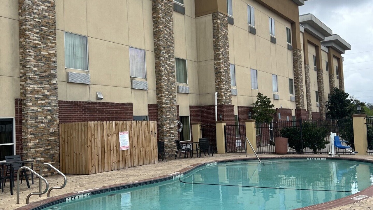 Photo of Outdoor in Mathis